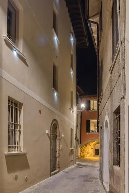 Apartamento Daffy House Desenzano del Garda